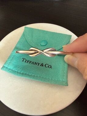 Tiffany & Co. Silver Twist Knot Bangle Cuff Bracelet Small